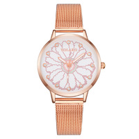 Montre pour femme très vendue, design petite fleur de marguerite, bracelet milanais et bracelet en maille, montre à quartz, personnalisation d'usine