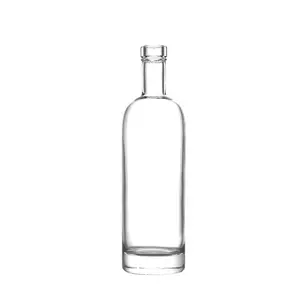 Viski votka ambalaj için yüksek çakmaktaşı cam 500ml silindirik yuvarlak şeffaf cam boy likör şişeleri