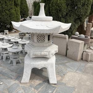 โคมไฟเจดีย์หินธรรมชาติตกแต่งสวนกลางแจ้งสไตล์ญี่ปุ่นโคมไฟทรงสูง - Product Image 1