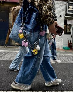Decoración Colgante de Pato Amarillo, Lindo Llavero de Acrílico con Diseño de Dibujos Animados, Cadena para Teléfono, Bolsa Pequeña con Cuentas para Manualidades para Niñas - Product Image 4