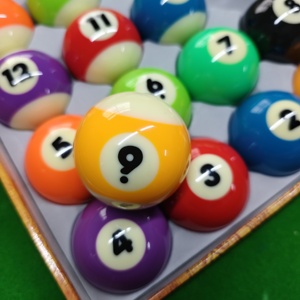 Bojing Amerikanische Billardkugeln 57,2mm 8A Harz-Material Frucht-Billardkugeln Professionelles Amerikanisches 9-Ball Billard 16-teiliges Set - Product Image 2