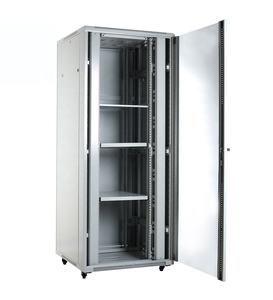 Racks y Gabinetes para Servidores 42U 45U 47U para Redes de Datos con Puertas Delanteras y Traseras con Cerradura - Product Image 1