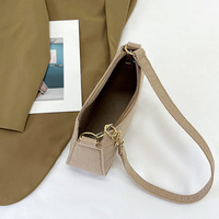 Sac à bandoulière pour femme tendance et à la mode