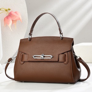 Sac à bandoulière léger haut de gamme pour femme en cuir véritable grande capacité - Product Image 6