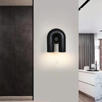 Lampe murale d'escalier de chambre à coucher, hôtel, simple, post-moderne, éclairage intérieur, luxe, décoration en forme de U, lampe murale LED