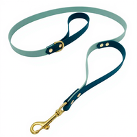 Laisse tactique de luxe à double poignée pour chien, en PVC enduit de plastique durable, avec mousqueton à rivets élastiques et dégagement rapide