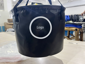 อุปกรณ์เสริมชายหาดกลางแจ้ง 10L 20L 30L 40L แบบพกพาพับ Camping ถังน้ําตกปลา 500D PVC ถังน้ําพับได้ - Product Image 3