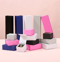 Coffret Cadeau de Luxe Personnalisé en Carton Rigide Aseptique pour Haute Joaillerie, Personnalisable avec Gaufrage Mat et Estampage à Chaud Élégant de 2 mm