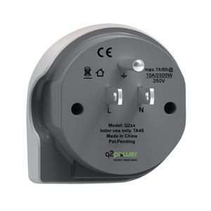 Adaptador de Viaje Universal Q2Power para Uso Internacional con Múltiples Tipos de Enchufes - Product Image 2