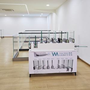 A10 a A90 Fácil de instalar Canal U Balaustrada de vidrio Garde-corps En Verre <span class=keywords><strong>Barandilla</strong></span> de vidrio sin marco Cerca de <span class=keywords><strong>balcón</strong></span> - Product Image 2