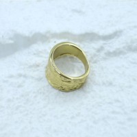 Vintage Ethnischer 18K Vergoldeter Breiter Bandring für Frauen Verzierter Filigran-Statement-Ring