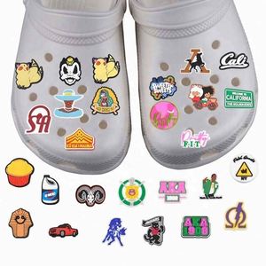 Abalorios para sandalias de verano, de PVC blando, con temática 'Black Girl Magic' (BGM), para zuecos, accesorios para mujer, personalizados y económicos - Product Image 3