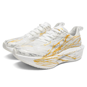 <strong>2025</strong> High Quality Lightweight Designer Sneakers Mesh Marathon Long Sprint Men and Women Running Shoes - Product Image 6