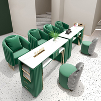 Produits très vendus Ensemble table et chaises de manucure professionnelle légère et de luxe pour intérieur design de salon de beauté équipement pour manucure