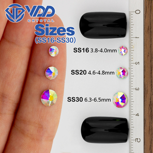 VDD Venta al por mayor a granel SS16-SS30 Pedrería de cristal de alta calidad 2088 con base plana, 8 grandes y 8 pequeñas, 16 cortes para manualidades - Product Image 3