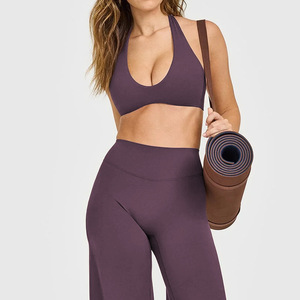 Soutien-gorge de sport rembourré léger et respirant sans couture pour femmes - Yoga, Pilates et Gym, séchage rapide, col en V avec soutien dorsal - Product Image 6
