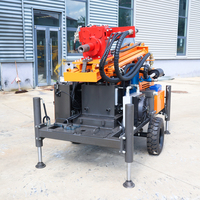 Foreuse de puits d'eau sur roues la plus vendue : Machine de forage légère à moteur diesel pour utilisation avec pompe à boue et compresseur d'air