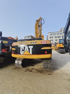 Excavatrice Caterpillar 320BL d'origine japonaise, machine d'occasion avec un poids opérationnel de 20 tonnes, moteur principal en stock - Product Image 6