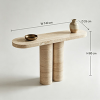 Table console en marbre travertin beige naturel de style Wabi-sabi, idéale pour les entrées de luxe et les salons minimalistes.