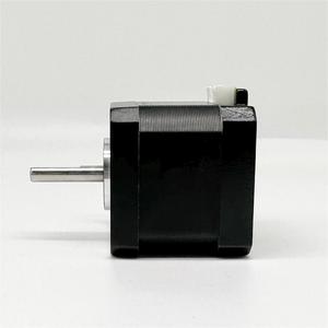 China <span class=keywords><strong>Nema</strong></span> <span class=keywords><strong>17</strong></span> Motor paso a paso híbrido 42mm 42HS4024 3,9 V 3,9 Ohm Shaft <span class=keywords><strong>24mm</strong></span> Pancake Motor para impresora 3D - Product Image 4