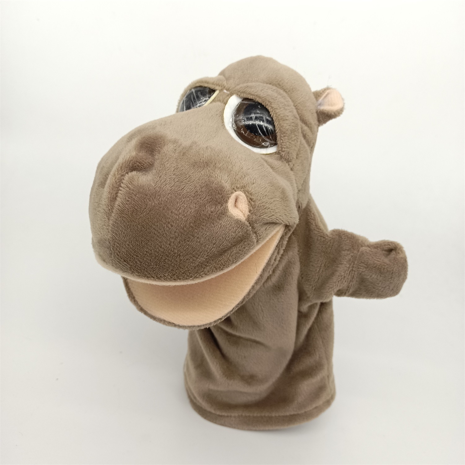 Hipopótamo de ojos grandes