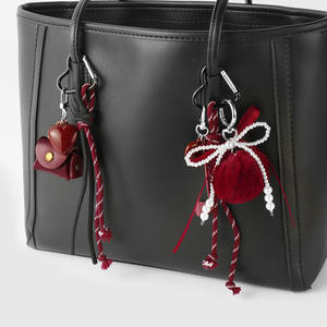 Porte-clés DIY à haute valeur esthétique, tendance populaire sur Instagram, imitation perle, boule de <span class=keywords><strong>laine</strong></span>, papillon, nœud, amour, tissé, doux - Product Image 2