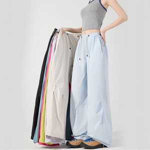 <span class=keywords><strong>Pantalon</strong></span> technique Gorpcore personnalisé 650g pour <span class=keywords><strong>femme</strong></span>, <span class=keywords><strong>cargo</strong></span> utilitaire à séchage rapide sous marque privée, OEM unique pour marques outdoor haut de gamme - Product Image 3