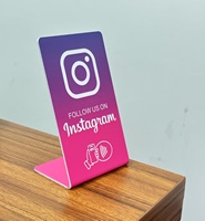 Support de carte NFC en PVC en gros avec code QR pour avis Google et Instagram, plaque d'affichage en PVC blanche pour réseaux sociaux, cadeaux promotionnels professionnels