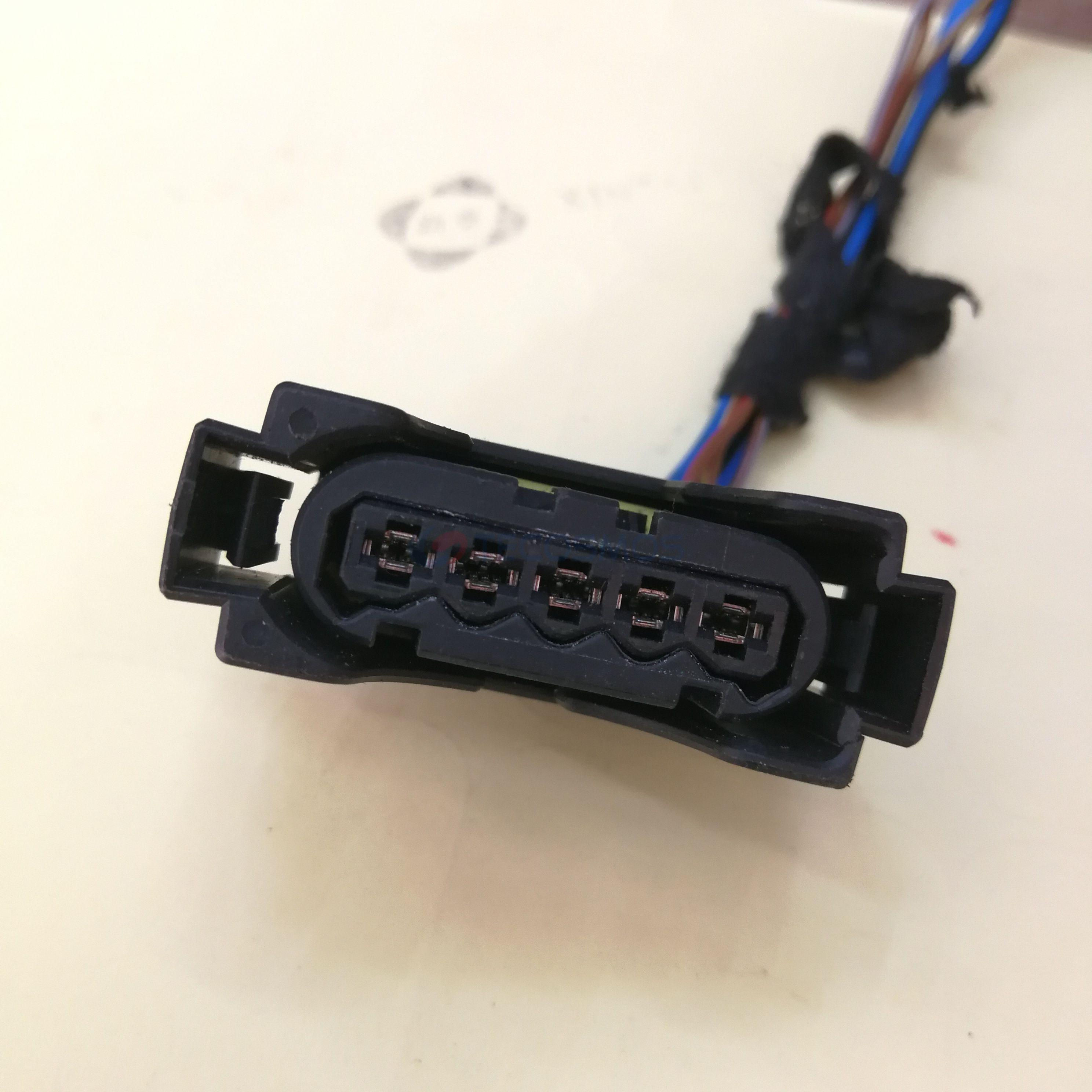 Car Connector For BMW plug with 5 pins CT5-0019M-1