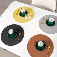 Ventes en gros de sets de table ronds en cuir PU classique pour la maison, en PVC, personnalisés, épaisseur 2 mm, diamètre 33 cm