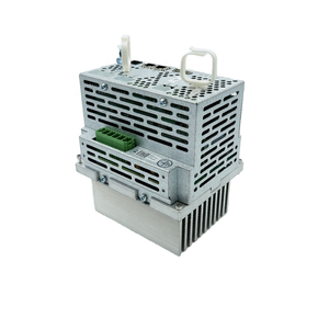 Accessoires pour robots industriels 3HAC064983-001, unité de commande DSQC3065 pour l'automatisation industrielle, livraison gratuite incluse - Product Image 1
