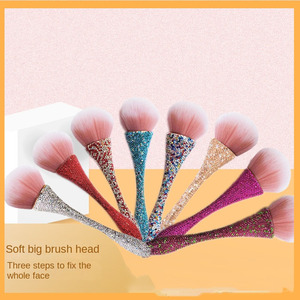 Pinceaux de maquillage personnalisés avec logo en strass, pinceaux à poussière pour ongles, pinceaux de maquillage en cristal diamanté, pinceaux de maquillage en strass scintillants - Product Image 2