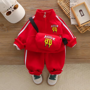 2025 nuovi set di abbigliamento per bambini in cotone di Design per bambini, ragazzi, abiti da ricamo in tinta unita con borsa, set di 3 pezzi - Product Image 3