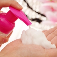 Nettoyant féminin, mousse nettoyante intime vaginale