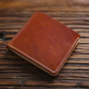 Handmade Vegetable Tanned Leather Genuine Leather Men's Short Wallet with Fold Closure for Student Youth - Product Image 2