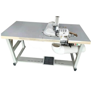 Machine à coudre surjeteuse industrielle pour coussinets en éponge et matelas - Product Image 2