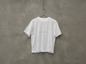 เสื้อยืดโอเวอร์ไซส์คอกลมแขนสั้น HG OEM รุ่นพื้นฐานสำหรับผู้ชาย พิมพ์โลโก้ตามสั่ง สไตล์วินเทจ ลุคซักยีนส์ น้ำหนักเบา ดีไซน์ขาดๆ - Product Image 2