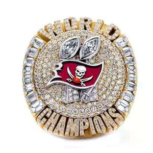 Anillo de Campeonato de los Tampa Bay Buccaneers, Aleación de Oro, Recuerdo para Fanáticos, Joyería Unisex - Product Image 1
