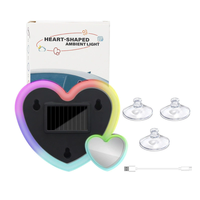 Lampe LED universelle solaire en forme de cœur pour fenêtre de voiture, lampe d'ambiance en forme de cœur de pêche pour décoration extérieure et intérieure de voiture, cadeau
