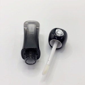 Высококачественная черная градиентная трубка для блеска для губ Изысканная мода тонкая талия глазурь для губ оптом контейнер для жидкой помады - Product Image 5