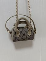 Tas Selempang Mini Tali Rantai Kulit PU Bordir Modis Penutup Ritsleting Semua Musim Tas Gantung Kecil Bergaya Wanita Warna Beige