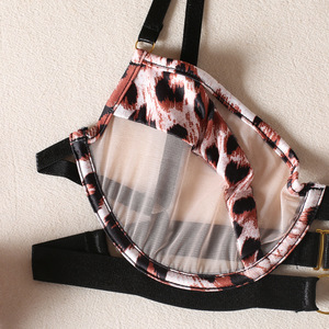 Catálogo <span class=keywords><strong>de</strong></span> Lencería Sexy Cow Lingerie, Conjunto <span class=keywords><strong>de</strong></span> Lencería <span class=keywords><strong>de</strong></span> Leopardo <span class=keywords><strong>de</strong></span> 3 Piezas, Conjunto <span class=keywords><strong>de</strong></span> Sujetador con Push-Up y Vendaje, Atuendo <span class=keywords><strong>de</strong></span> Mujer Desnuda Extremadamente Sensual - Product Image 3