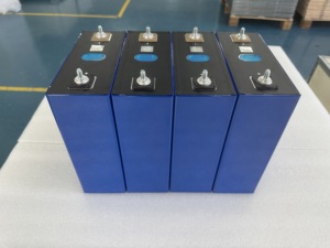 नए 3.2v लाइफ 4 lfp 280h 8000 चक्र रीचार्जेबल प्रिस्मेटिक बैटरी सेल 72x174x207mm 5.5 किलोग्राम - Product Image 2