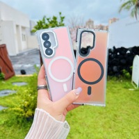 Étui de téléphone durable et coloré dégradé pour Samsung Galaxy Z Fold 7, compatible avec la recharge sans fil, coque translucide givrée magnétique