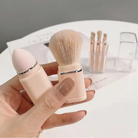 Ensemble de 8 pinceaux de maquillage miniatures en éponge synthétique portable pour fond de teint, blush, anticernes, fard à paupières