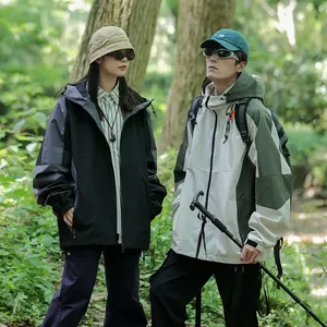 LAYENNE Fashion Wholesale Water Repellent Loose Outerwear Hooded Windbreaker Jacket Unisex Outdoor Hiking Jacket - Product Image 6