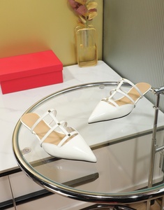 Sandalias de tacón alto de diseñador para mujer, lujosas, elegantes, sexys y cómodas, de verano, de alta gama. - Product Image 3