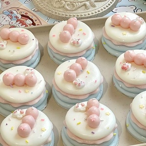 Cùng một phong cách của sữa đậu nành như trên xiaohongshu, một đồ chơi Silicone thủ công với một mức độ xuất hiện cao. Nó có một nước giống như - Product Image 3