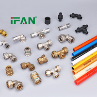 Accessoires de raccordement par compression pour tuyaux PEX en plastique IFAN pour la plomberie et l'eau