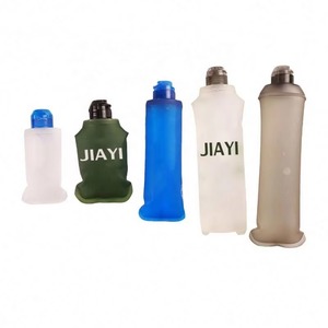 Échantillon GRATUIT – Offre Spéciale : Bouteille Souple en TPU avec Embout d'Absorption pour la Course, la Randonnée, le Camping et l'Entraînement - Product Image 1